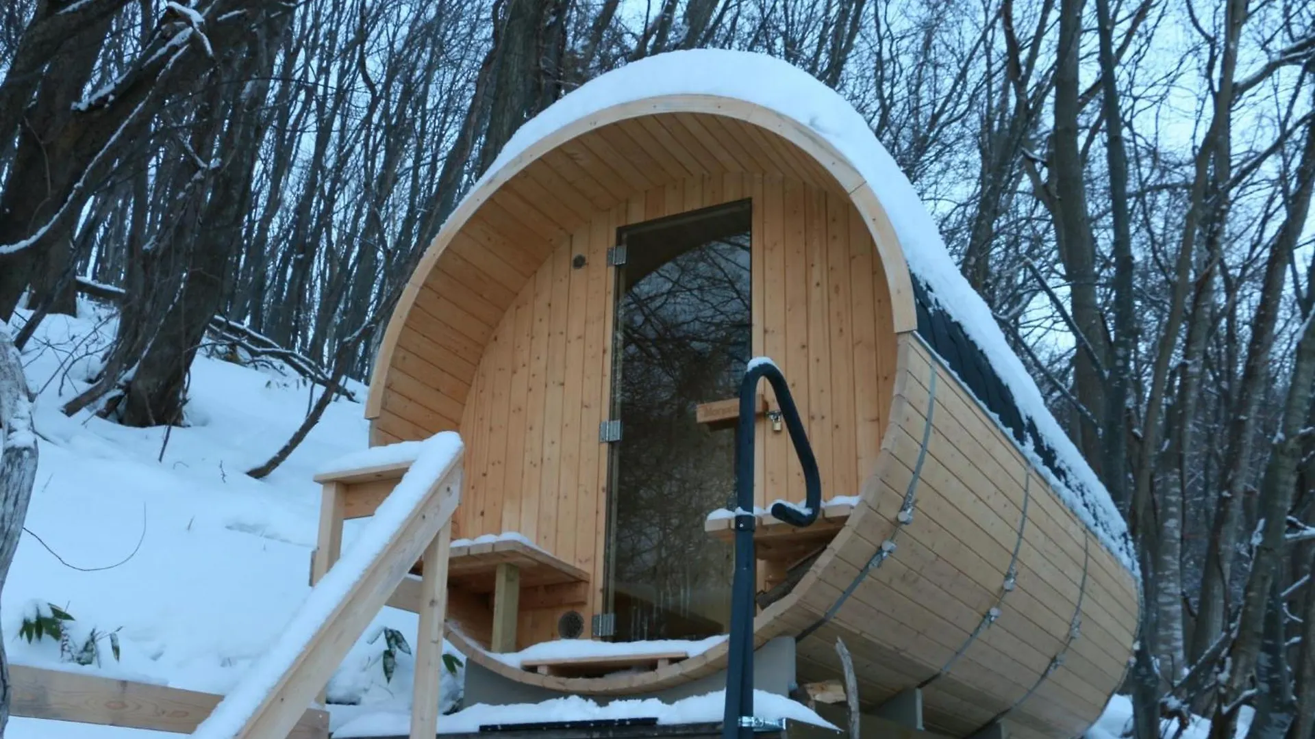Equipped With Barrel Sauna And Jacuzzi Glamping Villa Carta Sapporo Hokkaido Jpn - Vacation Stay 3011 0*,  Japão